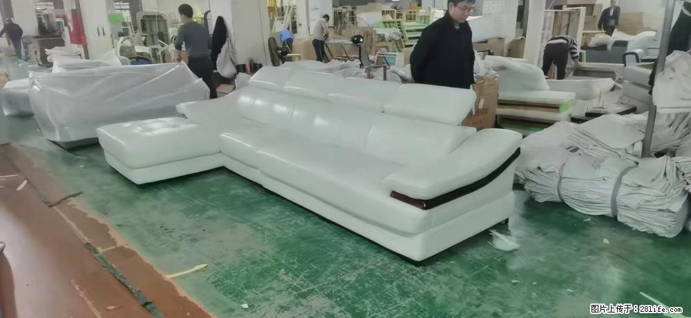 【大厂仿真皮沙发】实木框架,高回弹海绵45密度。全新包装,质量非常好,3.6米右贵妃 - 各类家具 - 居家生活 - 晋中分类信息 - 晋中28生活网 jz.28life.com