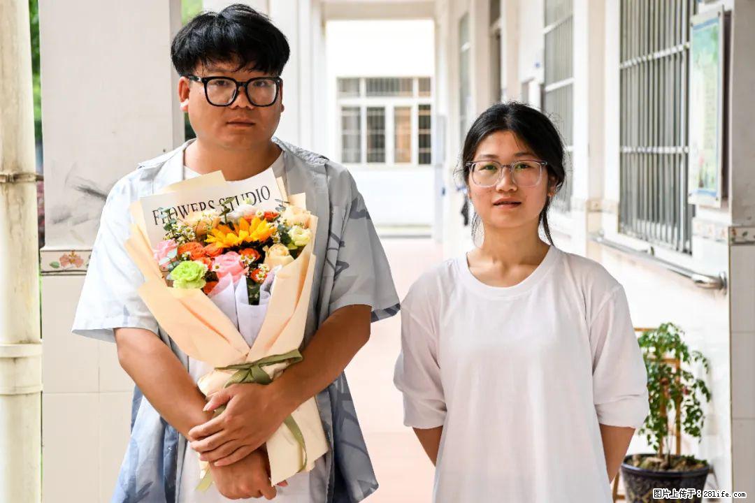 全网追的“扁担女孩”,找了一份暑假工,时薪12元 - 晋中生活资讯 - 晋中28生活网 jz.28life.com